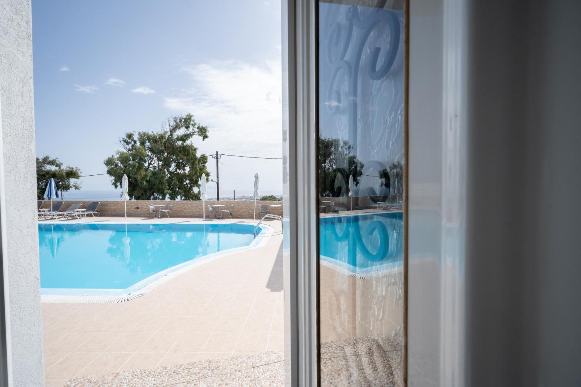 Hotel Thirasia Fira  Oda fotoğraf